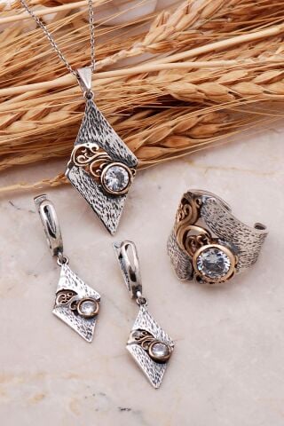 Kuvars Taşlı Çekiç Dövme Elişi Gümüş Set 2456