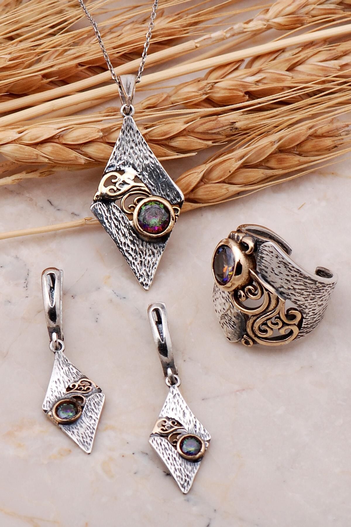 Mistik Topaz Taşlı Çekiç Dövme Elişi Gümüş Set 2457