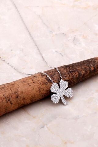 Yonca Tasarımlı Gümüş Kolye 7007