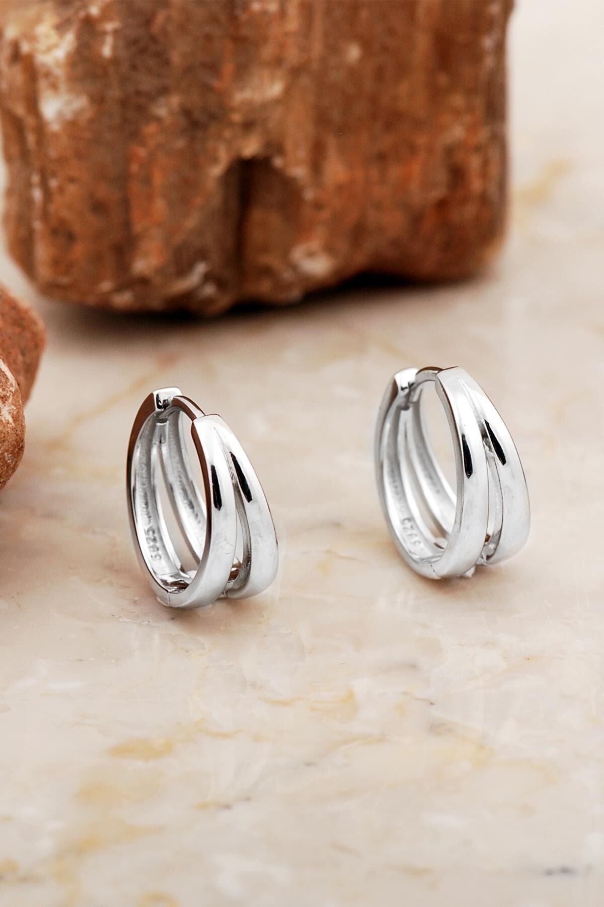 16 Mm Tasarım Çift Halka Gümüş Küpe 6983