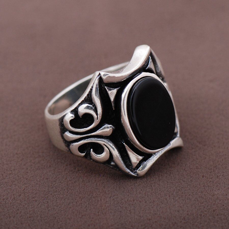 Onix Taşlı Tasarım Gümüş Erkek Yüzük 1034