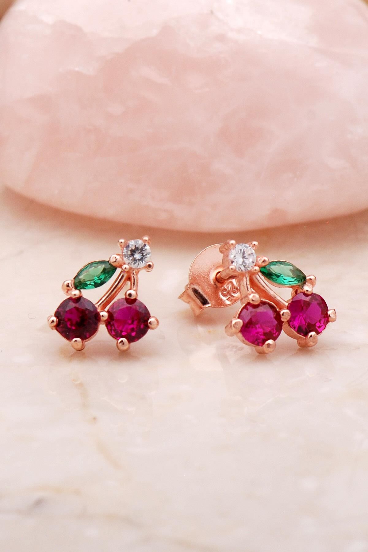 Kiraz Rose Mini Gümüş Küpe 5397