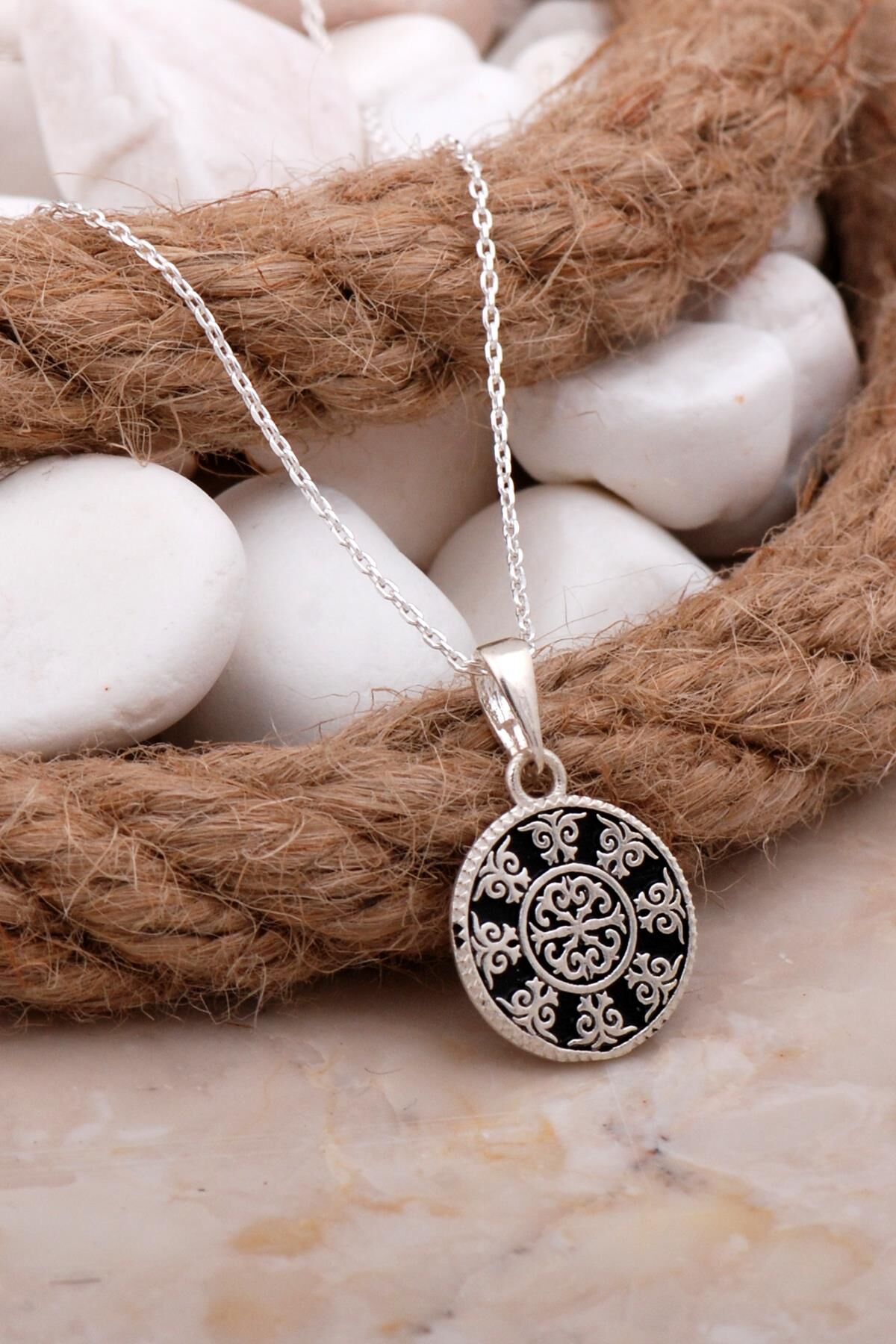 Anadolu Motifli Tasarım Gümüş Kolye 7795