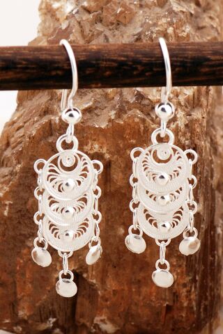 Telkari İşlemeli Elişi Küçük Boy Pullu Gümüş Küpe 7000