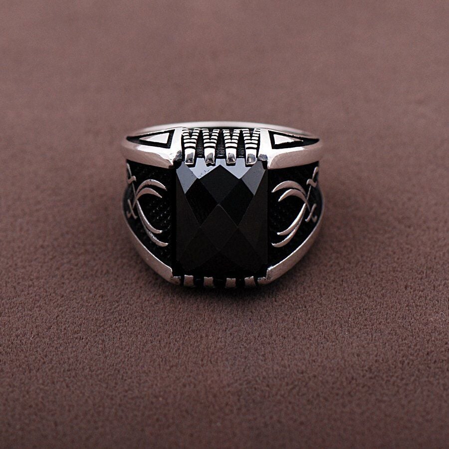 Onix Taşlı Tasarım Gümüş Erkek Yüzük 1035