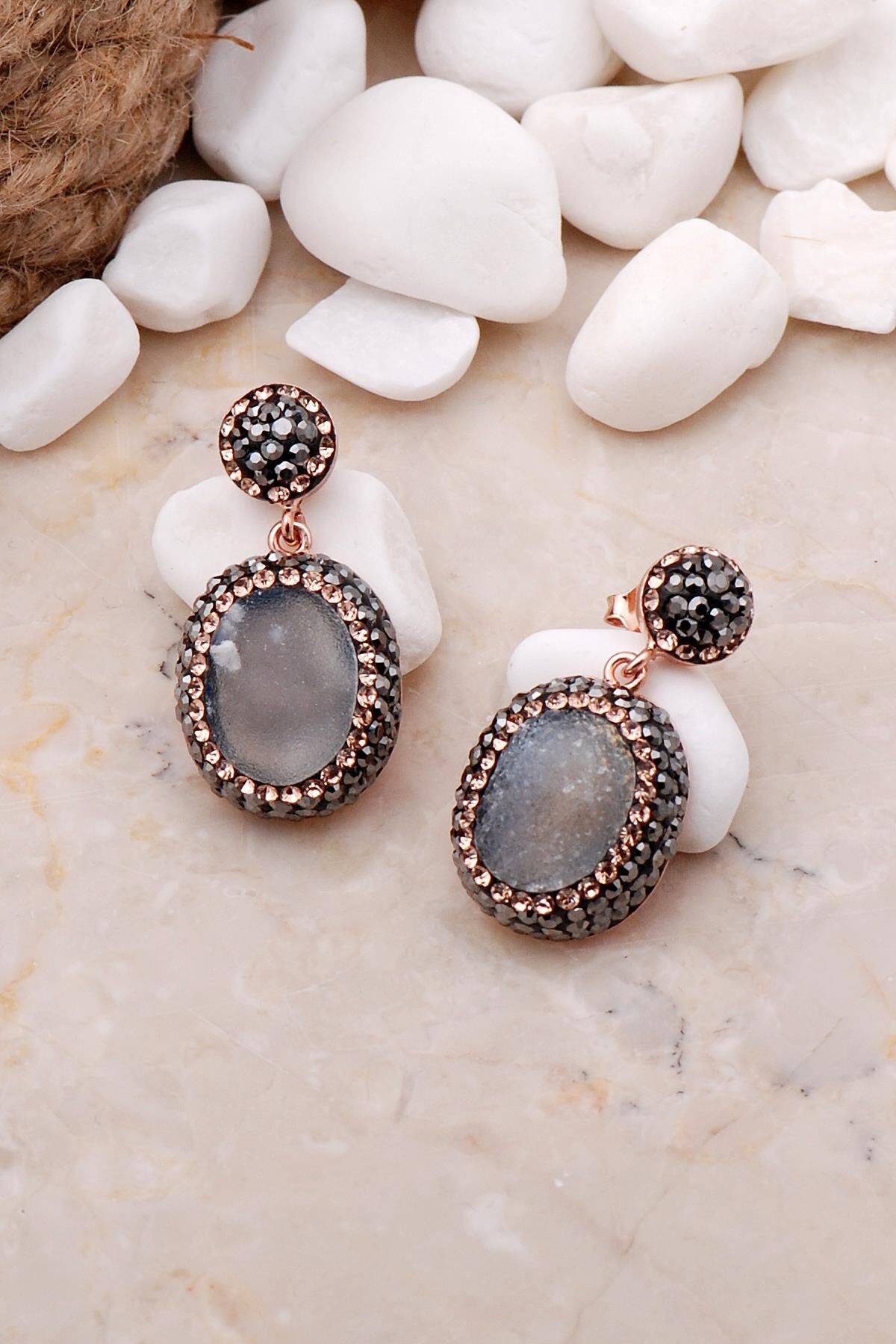 Doğal Kalsedon Taşlı Oval Rose Gümüş Küpe 5621