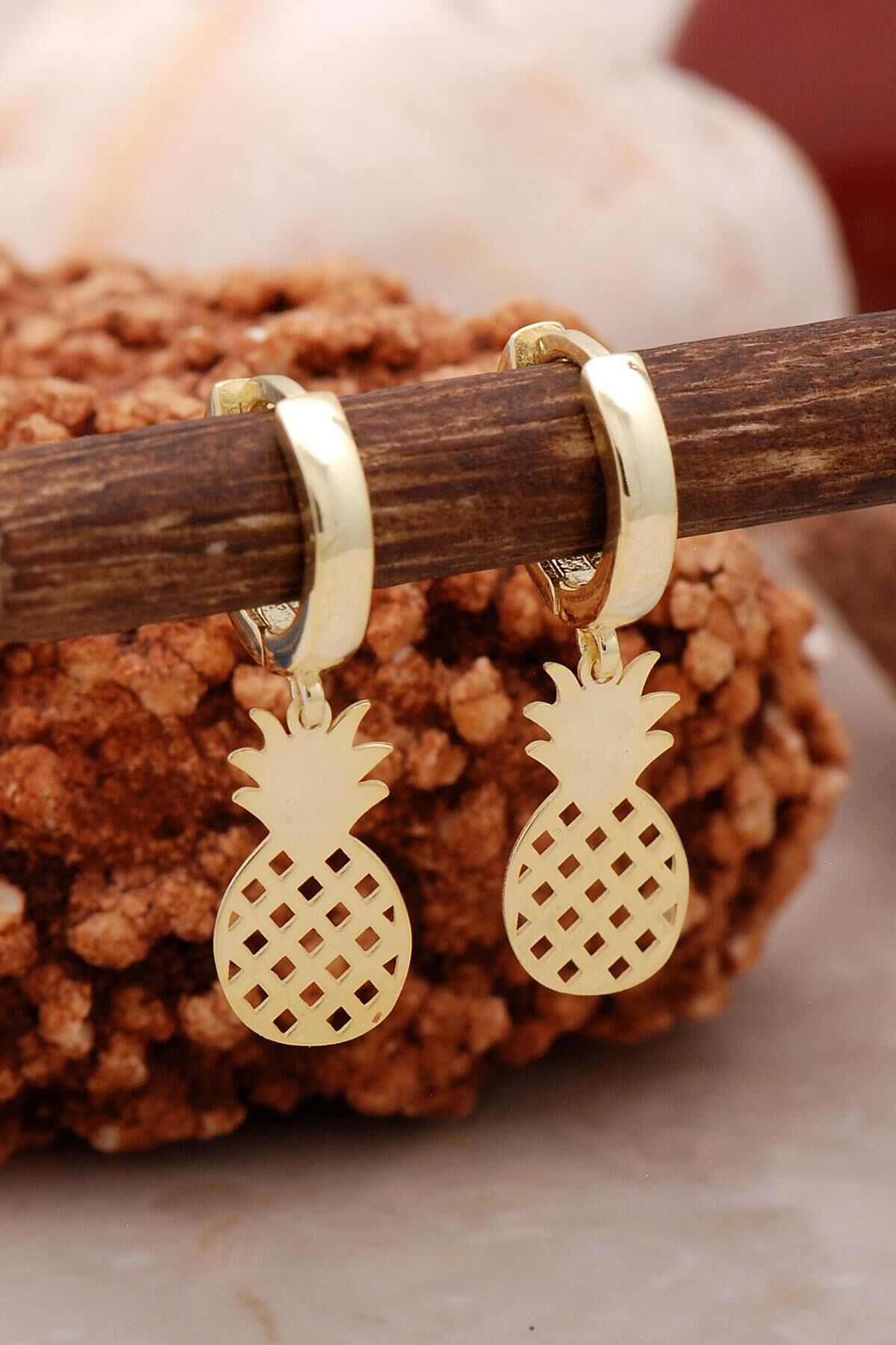 Ananas Altın Yaldızlı Gümüş Küpe 5415
