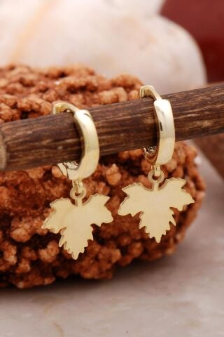 Çınar Yaprağı Altın Yaldızlı Gümüş Küpe 5419