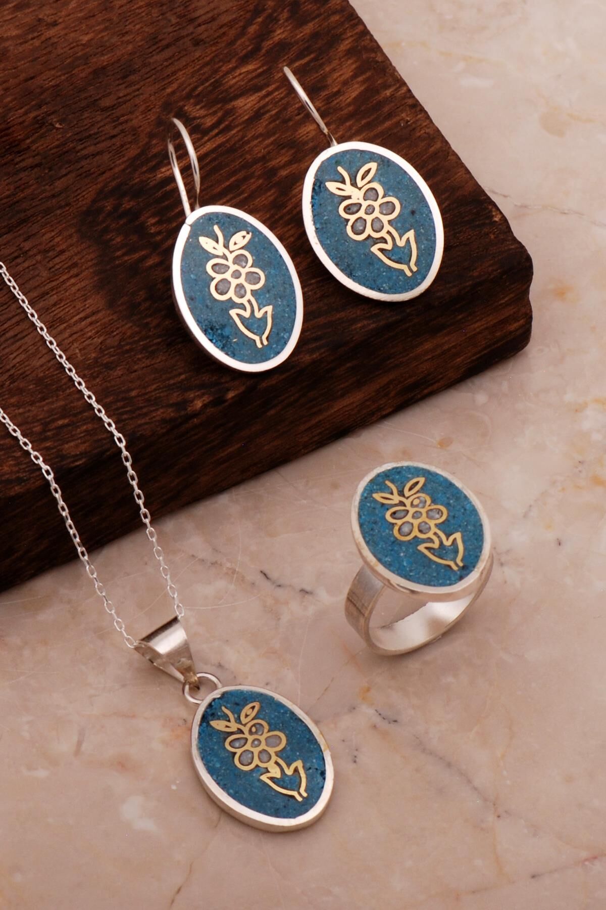 Çiçek Mozaik İşlemeli Renkli Gümüş Set 2706