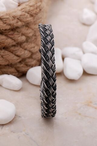 Kazaziye İşlemeli Gümüş El Örmesi Erkek Bileklik 3879