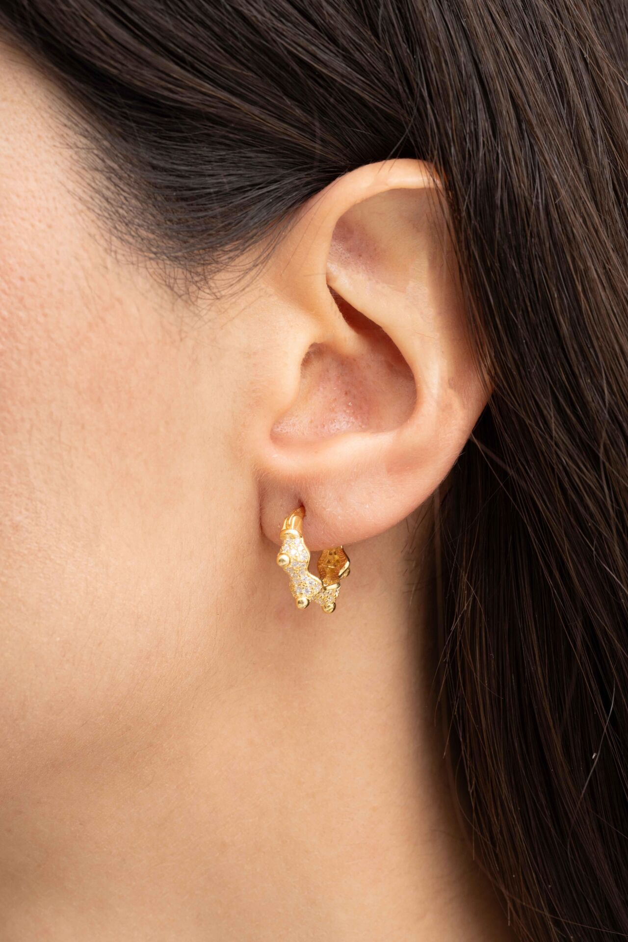 Taç Tasarım Altın Kaplama Gümüş Halka Küpe 7023