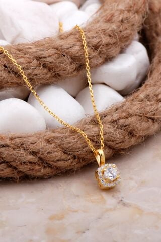 Elmas Montürlü Altın Kaplama Gümüş Kolye 7824